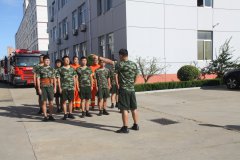 消防演练进方大，面对火灾不会慌